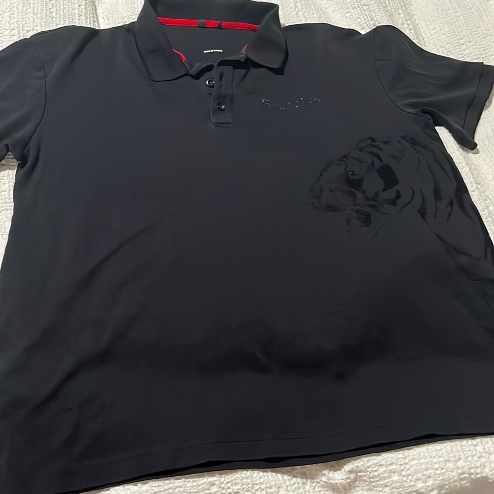 Hugo boss polo shirt size medium